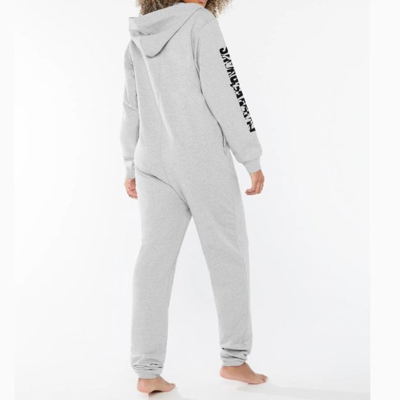 (flaw) Savage X Fenty Forever Savage Showgirl Hooded Onesie in Platinum Grey - Picture 2 of 14